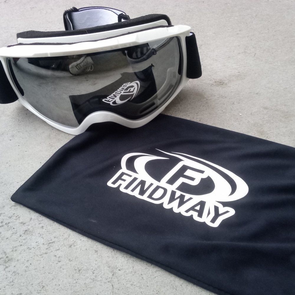 Findway Ski Goggles with Pouch